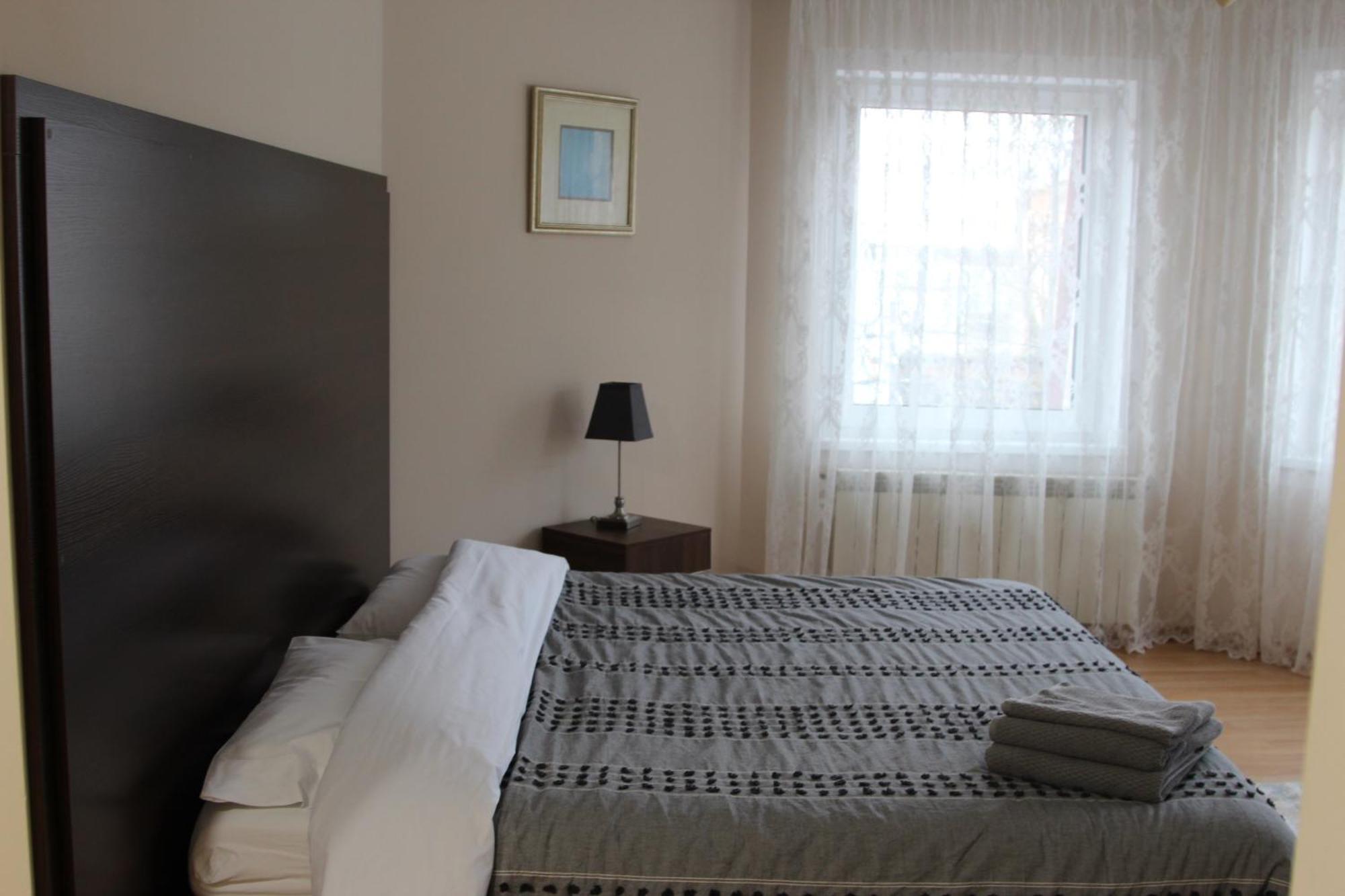 Опал Hotel Stryi Ngoại thất bức ảnh